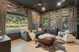 220 Fawn Meadow Dr, Dripping Springs, TX 78620 - Photo 20