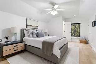 220 Fawn Meadow Dr, Dripping Springs, TX 78620 - Photo 22