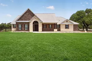 815 Serene Waters St, Spring Branch, TX 78070 - Photo 2