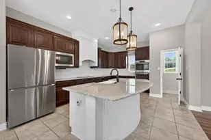 815 Serene Waters St, Spring Branch, TX 78070 - Photo 14