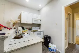 2815 Rio Grande St, Austin, TX 78705 - Photo 6