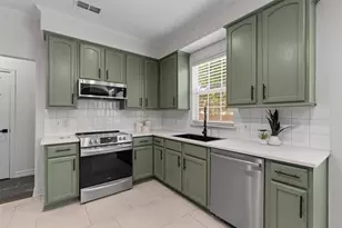 312 Country Club Dr, La Grange, TX 78945 - Photo 10