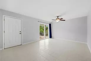 400 W 35th St, Austin, TX 78705 - Photo 10