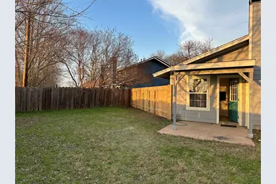 407 Vista West Court #B, Bastrop, TX 78602 - Photo 12
