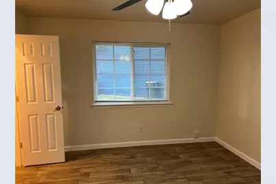 407 Vista West Court #B, Bastrop, TX 78602 - Photo 8