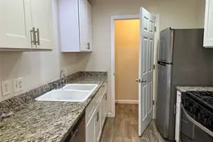 407 Vista W Ct, Bastrop, TX 78602 - Photo 6