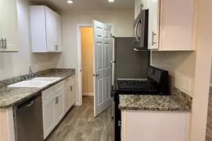 407 Vista W Ct, Bastrop, TX 78602 - Photo 4