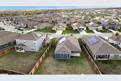 261 Madrid, Kyle, TX 78640 - Photo 36