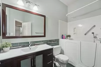 1105 Pigeon Forge Drive, Pflugerville, TX 78660 - Photo 10