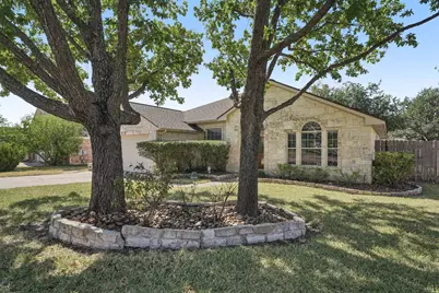 1105 Pigeon Forge Drive, Pflugerville, TX 78660 - Photo 2