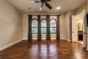 1036 Liberty Park Dr, Austin, TX 78746 - Photo 12