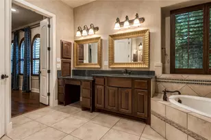 1036 Liberty Park Dr, Austin, TX 78746 - Photo 16
