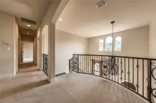 1036 Liberty Park Dr, Austin, TX 78746 - Photo 20