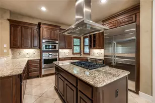 1036 Liberty Park Dr, Austin, TX 78746 - Photo 6