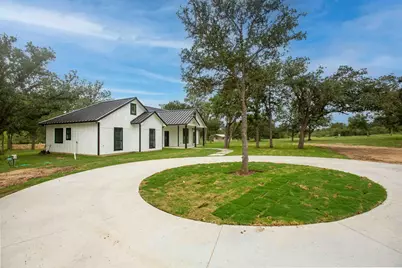 337 Smitty Lane, Lockhart, TX 78644 - Photo 2