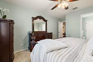 2100 Oaklawn Dr, Taylor, TX 76574 - Photo 18