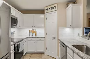 2100 Oaklawn Dr, Taylor, TX 76574 - Photo 12