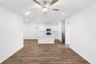 186 Weaver Ln, Bastrop, TX 78602 - Photo 10