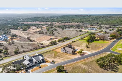 1409 Majestic Hills Boulevard, Spicewood, TX 78669 - Photo 8