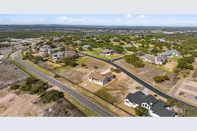 1409 Majestic Hills Boulevard, Spicewood, TX 78669 - Photo 10