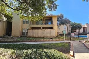 1202 Thorpe Ln, San Marcos, TX 78666 - Photo 1