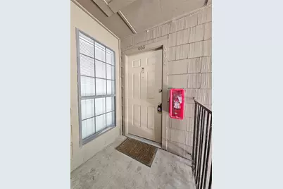 1202 Thorpe Lane #604, San Marcos, TX 78666 - Photo 2