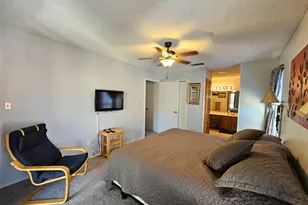 1202 Thorpe Ln, San Marcos, TX 78666 - Photo 20