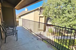 1202 Thorpe Ln, San Marcos, TX 78666 - Photo 24