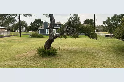 103 Pitchfork Drive, Johnson City, TX 78636 - Photo 2