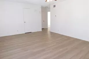 1002 Southwalk St, Georgetown, TX 78626 - Photo 2