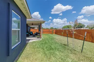 123 Navarro Xing, Seguin, TX 78155 - Photo 18