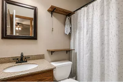 5401 County Road 200, Liberty Hill, TX 78642 - Photo 16