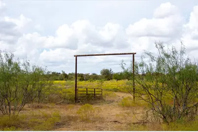 2689 County Road 419 Road, Taylor, TX 76574 - Photo 18