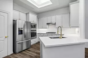 1701 Spyglass Dr, Austin, TX 78746 - Photo 6