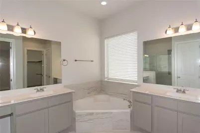 3300 Scenic Valley Drive, Leander, TX 78641 - Photo 20