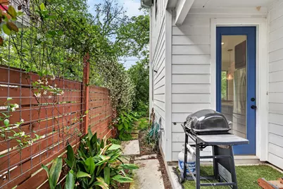 2601 Willow Street #B, Austin, TX 78702 - Photo 8