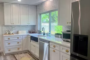 4802 Carsonhill Dr, Austin, TX 78723 - Photo 6
