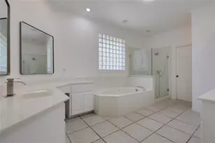 103 Birdie, Horseshoe Bay, TX 78657 - Photo 24