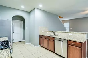 216 Isabel Ln, Kyle, TX 78640 - Photo 10