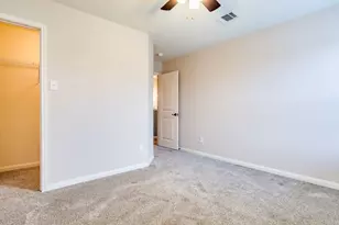 216 Isabel Ln, Kyle, TX 78640 - Photo 18