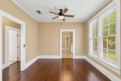 1231 N Saint Joseph Street, Gonzales, TX 78629 - Photo 8