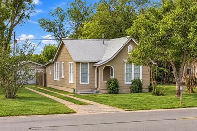 1231 N Saint Joseph Street, Gonzales, TX 78629 - Photo 24