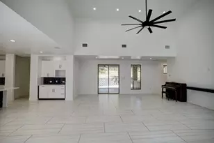 316 Tall Forest Dr, Bastrop, TX 78602 - Photo 2