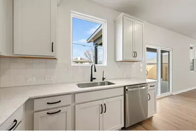 605 Palo Brea Loop, Hutto, TX 78634 - Photo 22