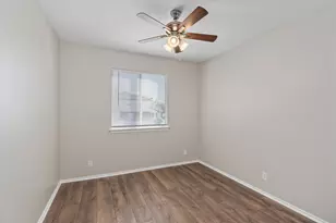 403 Lakemont Dr, Hutto, TX 78634 - Photo 18