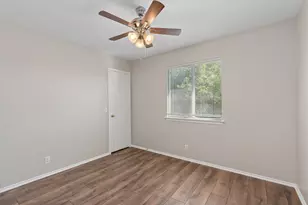 403 Lakemont Dr, Hutto, TX 78634 - Photo 22