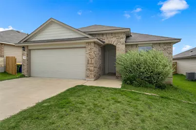 1049 Velvet Court, Troy, TX 76579 - Photo 2