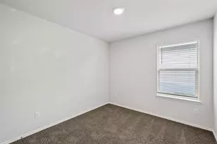 1049 Velvet Ct, Troy, TX 76579 - Photo 12