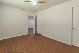 2300 Misty Morning Way, Round Rock, TX 78664 - Photo 10