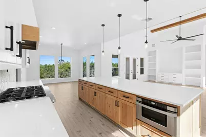 1001 Isabella Cove, Liberty Hill, TX 78642 - Photo 6